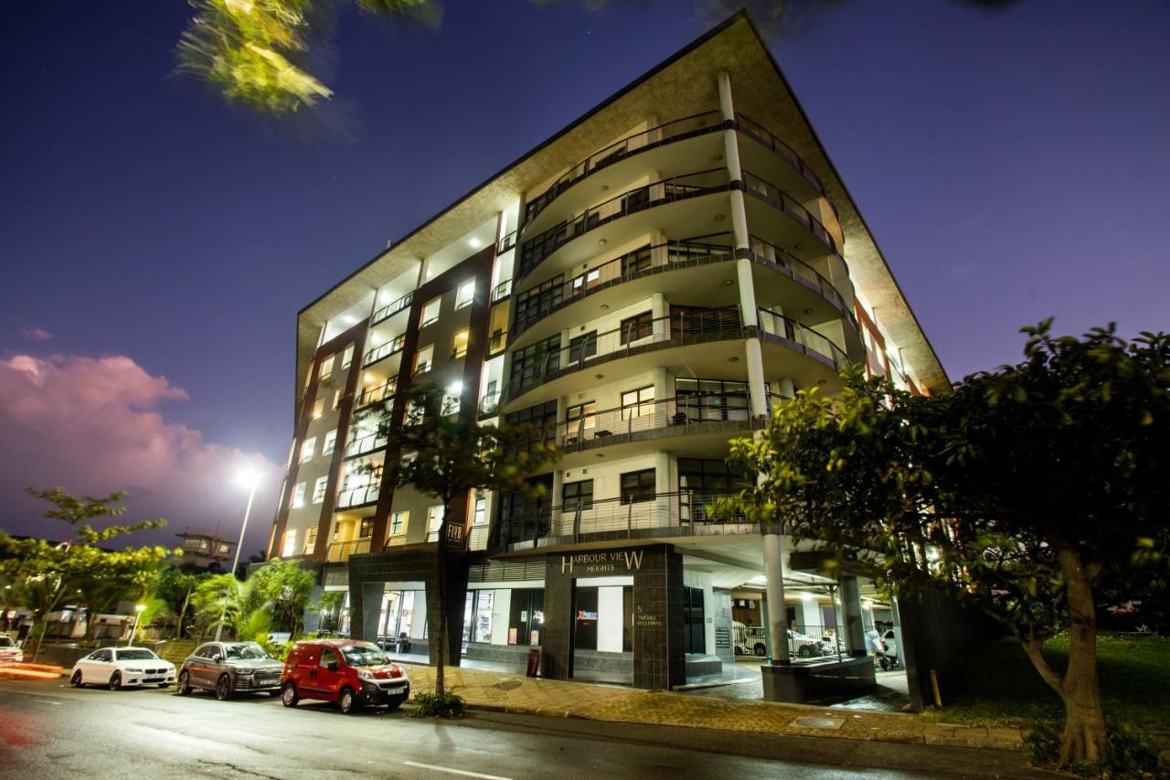 Penthouse Pleasure At Point Harbour Apartment *