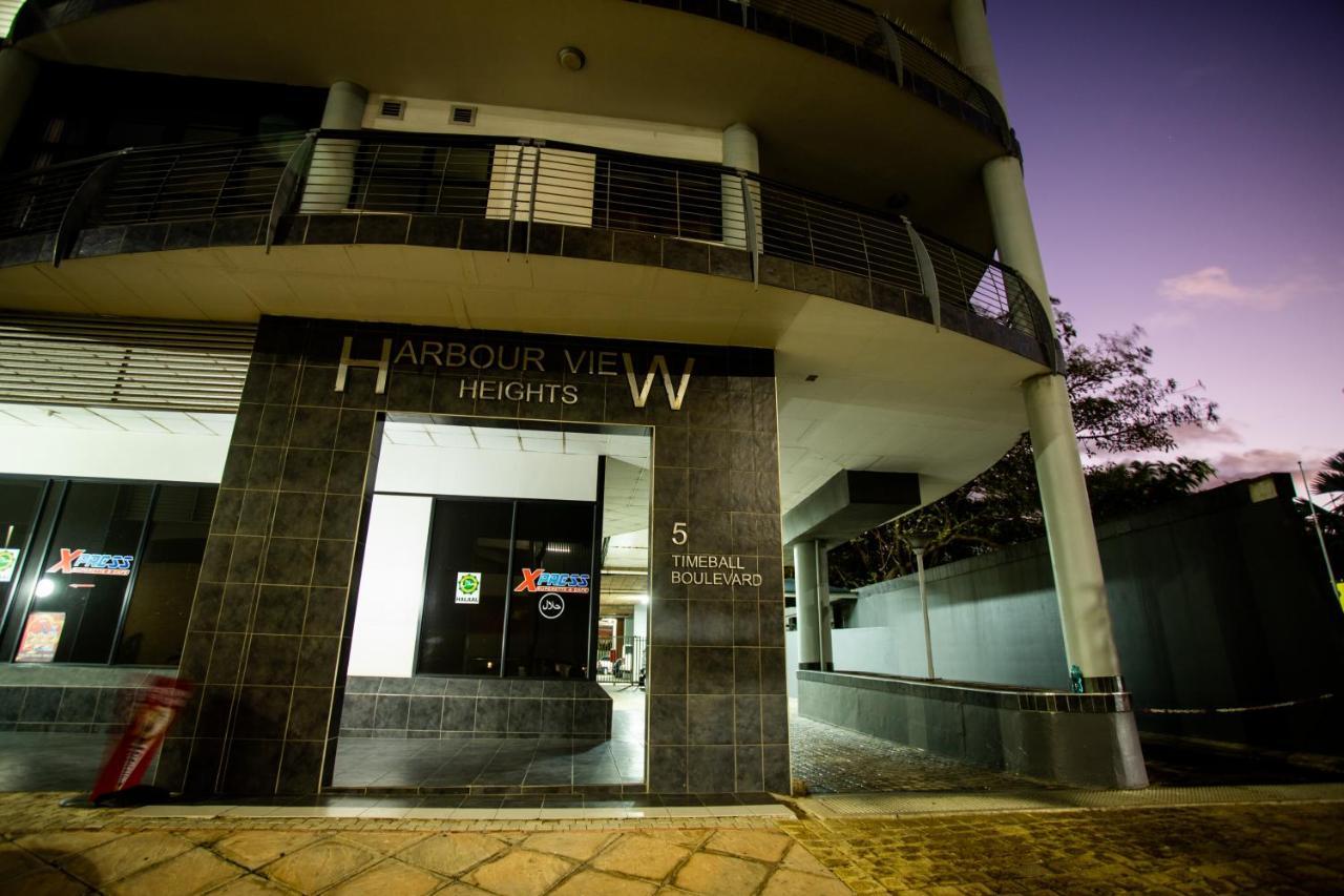 Penthouse Pleasure At Point Harbour Apartment Durban