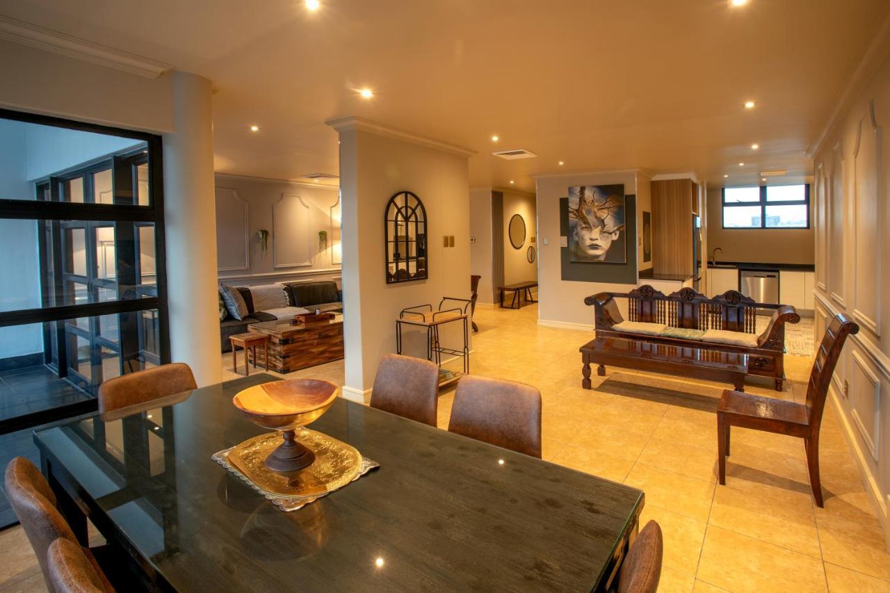 Apartment Penthouse Pleasure At Point Harbour Durban